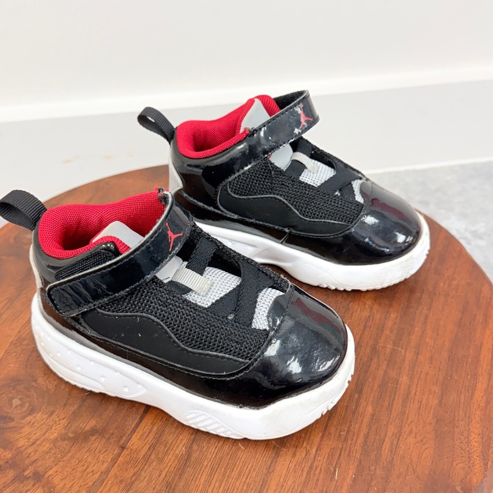 Jordan‎ Max Aura 2 Toddler sneakers